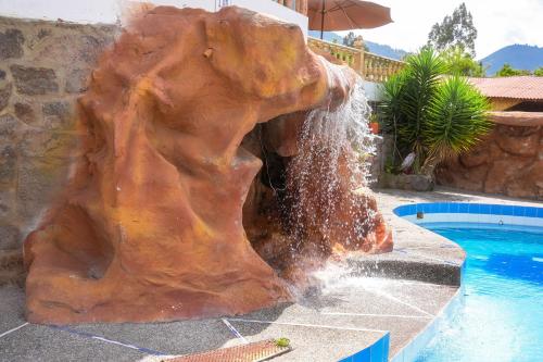 Πισίνα στο ή κοντά στο Hotel Campestre Inaoska Ecospa
