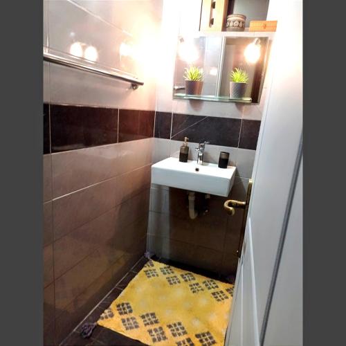 Mina's veranda 90sqm