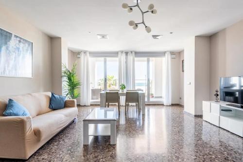 Moderno apartamento con vistas al mar en Valencia
