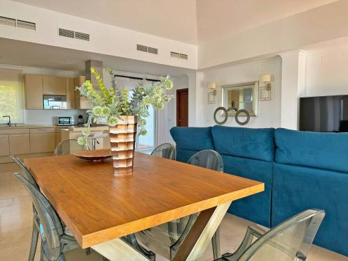 Η κουζίνα ή μικρή κουζίνα στο Villa Los Olivos - Ole Solutions