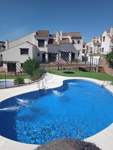 TEJADILLA Casita Rural Cerca de Sevilla con Piscinas