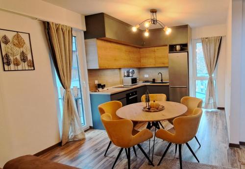 Kuchyň nebo kuchyňský kout v ubytování Nikolic 2 Apartmen