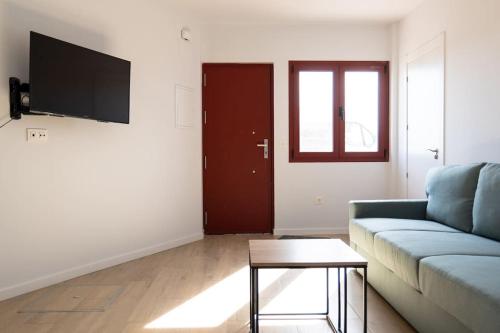Loft nuevo con vistas al mar y montaña con Parking