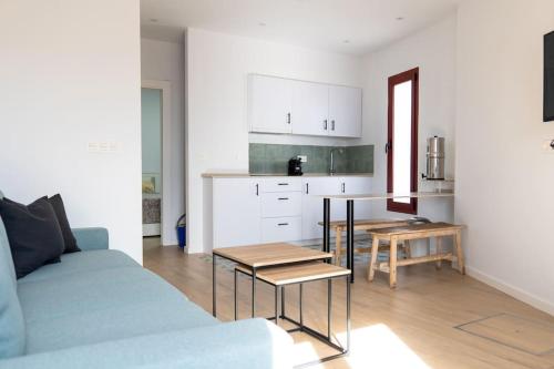 Loft nuevo con vistas al mar y montaña con Parking