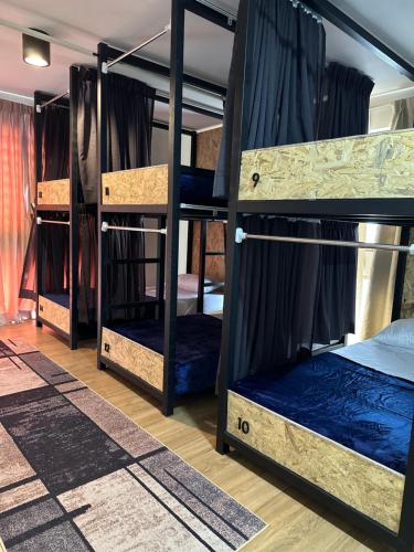 Postel nebo postele na pokoji v ubytování Female Hostel KL by ChillOut Hostel x