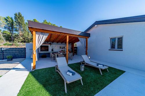 Imagen de la galería de Villa Antea - Happy Rentals, en Vela Luka