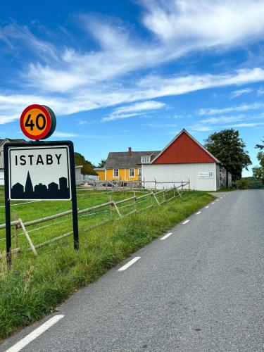 a street sign on the side of a road at Ferienhaus Istaby in Sölvesborg