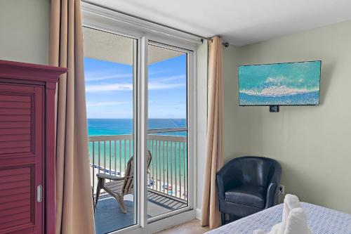 Pelican Beach Resort by Colasan photo 142