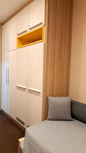 Postel nebo postele na pokoji v ubytování GALA Kop Apartman