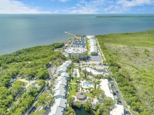 an aerial view of a resort next to the water at Keys Relaxing Getaway-Kawama K5 in Key Largo