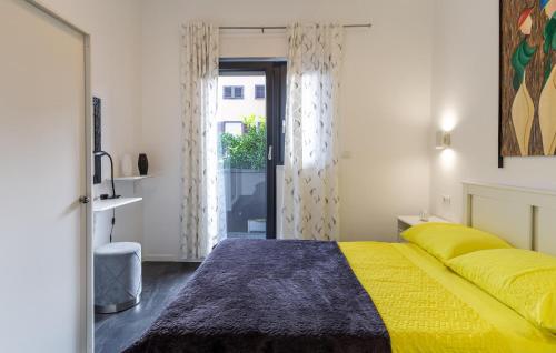 Pet Friendly Apartment In Pula With Wifi