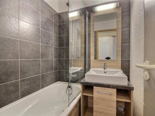 Studio cabine à Belle Plagne, 4 personnes, terrasse vue sud-ouest