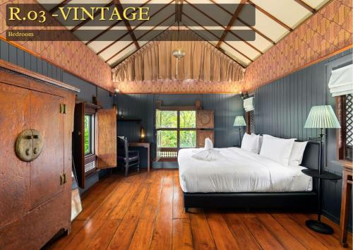 Postel nebo postele na pokoji v ubytování Ladylagoon Luxury Multi-Purpose Private Beachfront Villas Koh Samui