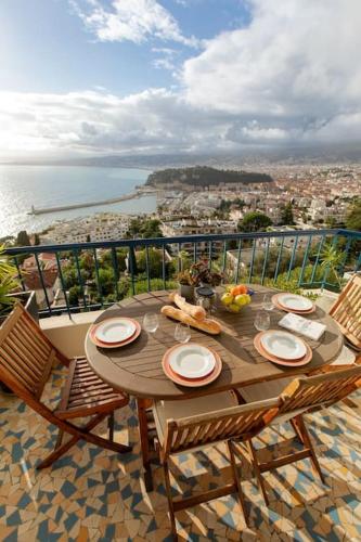 Magnifique appartement vue mer Mont Borron