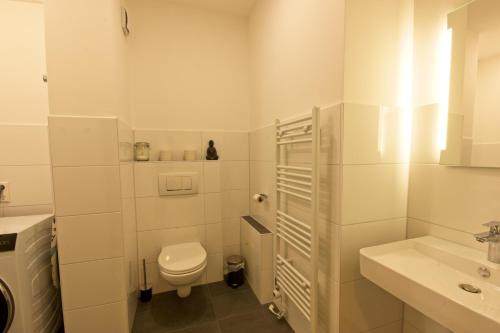 Koupelna v ubytování Bonnystay Lörrach Designer Apartment, mitten in Lörrach 111 qm