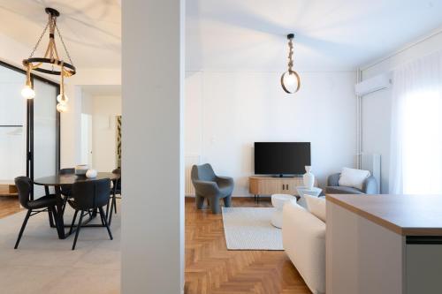LIV - Elegant City Stay in Pagrati