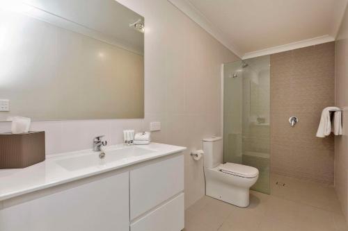 CH Boutique Hotel & Apartments, an Ascend Collection Hotelにあるバスルーム