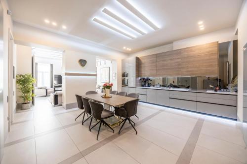 Luxurious High-End Grand Suite on the St Stephen Road 1137 Budapest, Szent István körút 30 kép - 3
