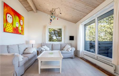 Posezení v ubytování Holiday Home Mariesvej Sæby Iii