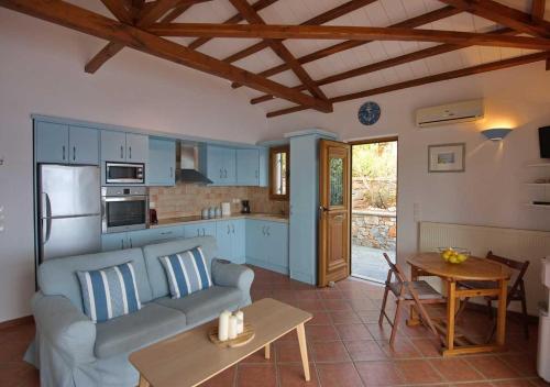 Gallery image of Alonissos Luxury Villa with Jacuzzi and Beach in Agios Dimitrios