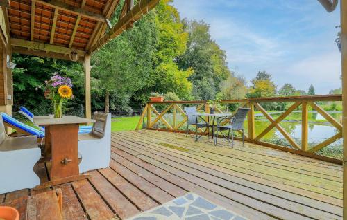 Balkón nebo terasa v ubytování 2 Bedroom Amazing Home In Gueschart