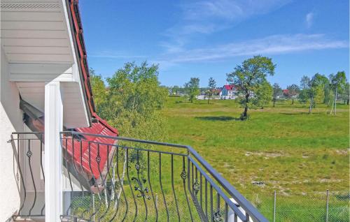 Κήπος έξω από το Holiday Home Rowy Uljaworowa