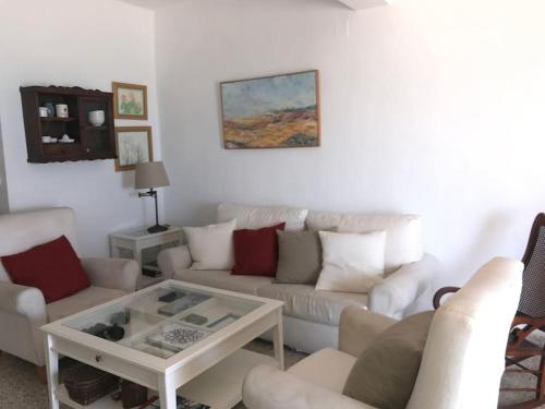 Χώρος καθιστικού στο Apartamento primera linea de playa