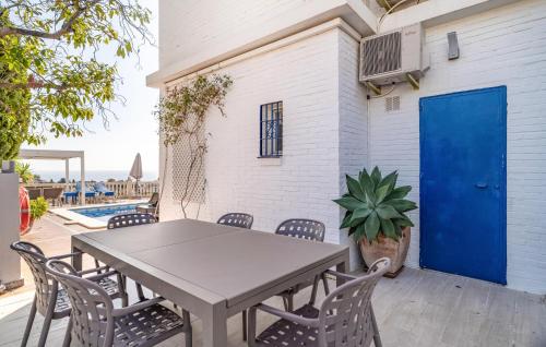 Cozy Home In Benalmadena