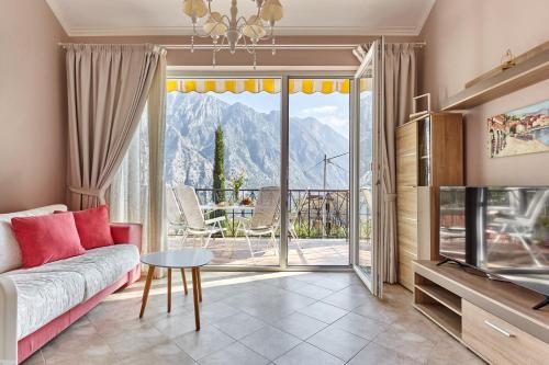 Bayview Bliss Apartments photo 2
