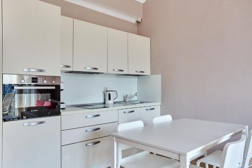 Bayview Bliss Apartments photo 3