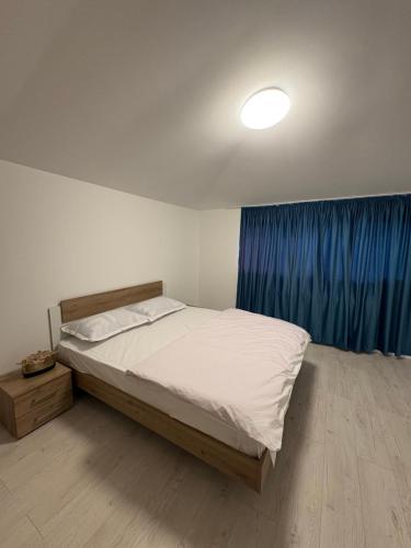 Postel nebo postele na pokoji v ubytování Residence 8 de Luxe!