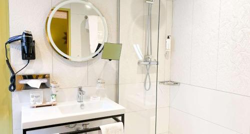 Bagno di Best Western Plus Hotel de Dieppe 1880