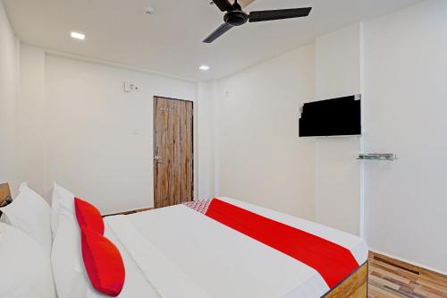 Gallery image of Hotel O Krishna Palace in Surat