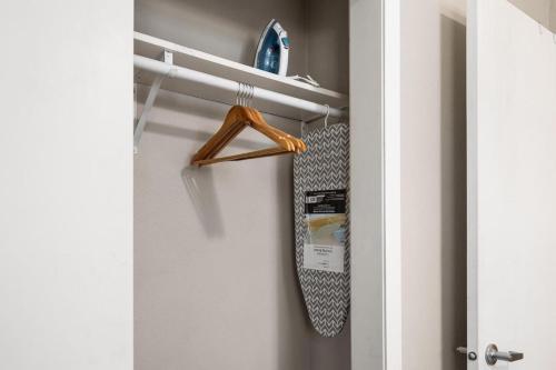 Φωτογραφία από το άλμπουμ του A Trendy Escape close to Downtown Peoria σε Πεόρια