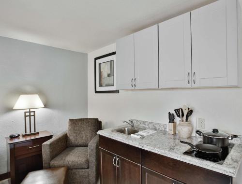 Cucina o angolo cottura di Best Western Prescottonian