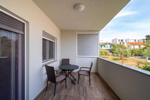 MY DALMATIA - Apartment Blagdan Two with private parking