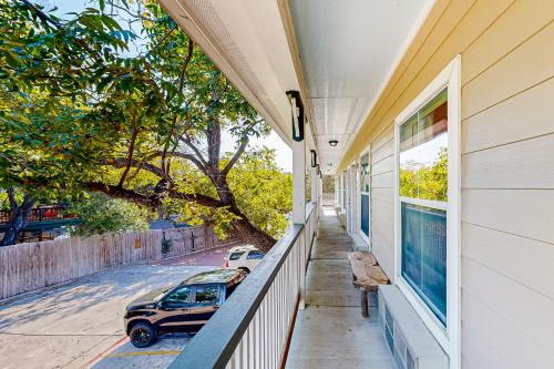 Φωτογραφία από το άλμπουμ του Wasser Lodge #205 - Trout Dr. σε New Braunfels