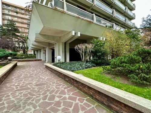 Appartement 5 personnes Léon Frot PARIS
