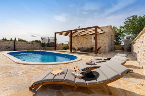 MY DALMATIA - Holiday home Katalea with private swimming pool