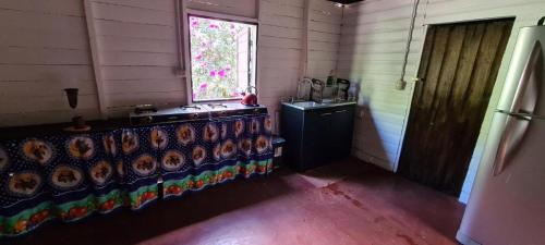 Kuchyň nebo kuchyňský kout v ubytování Glamping Monteverde