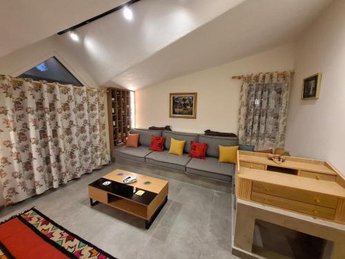 Domin Apartment, Golem, Durrës