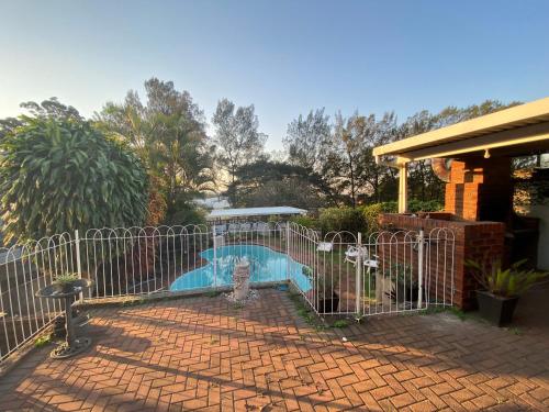 Piscina en o cerca de Montclair Forest Guest House