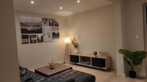 Photo de la galerie de l'établissement Mir Chambre 3 et 4, à Athis-Mons