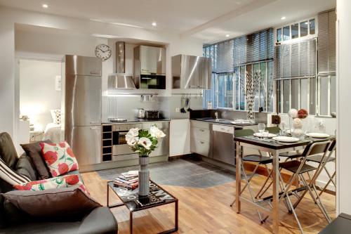 Beauregard central residence