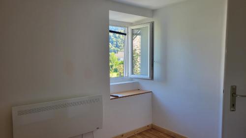 Gallery image of Maison de campagne in Issor