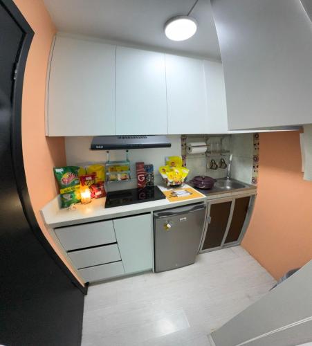 Cuina o zona de cuina de Gold House Oro