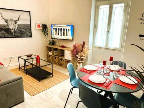 Red Lily Apartment