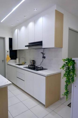 Fotografie z fotogalerie ubytování Residensi Mutiara, Kajang 2 - 3 Bedroom condo with Forest View v destinaci Kajang