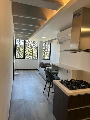 Una cocina o zona de cocina en Modern Units Poblado with stunning view