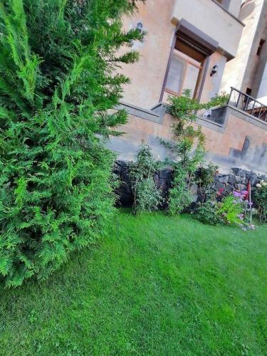 Zahrada ubytování Marrone Hotel Tsaghkadzor